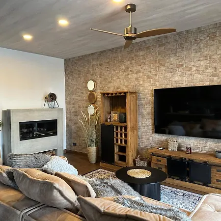 Gold Star Capital Square 2 Apartman Vilnius